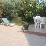 Neptune Jardin Garage Vila Montady