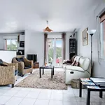 Neptune Jardin Garage Vila *